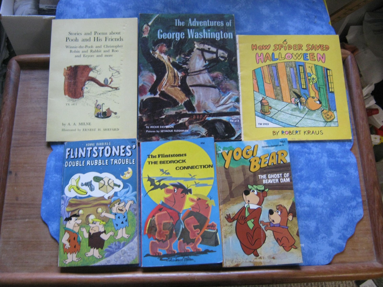 LOT OF 25 VINTAGE EASY READING ILLUSTRATED PB FICTION Grades 1-3