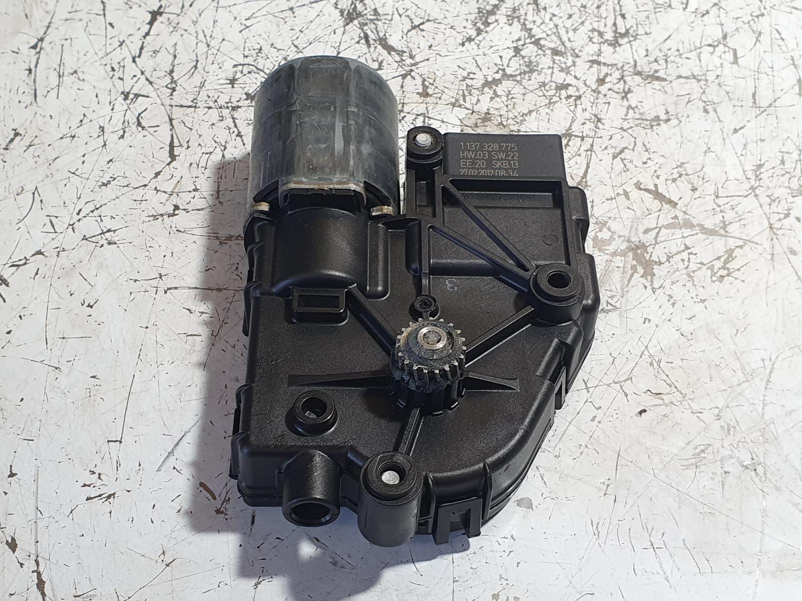 2012 Volkswagen Tiguan SUNROOF MOTOR 5N 08/11-08/16 image 4