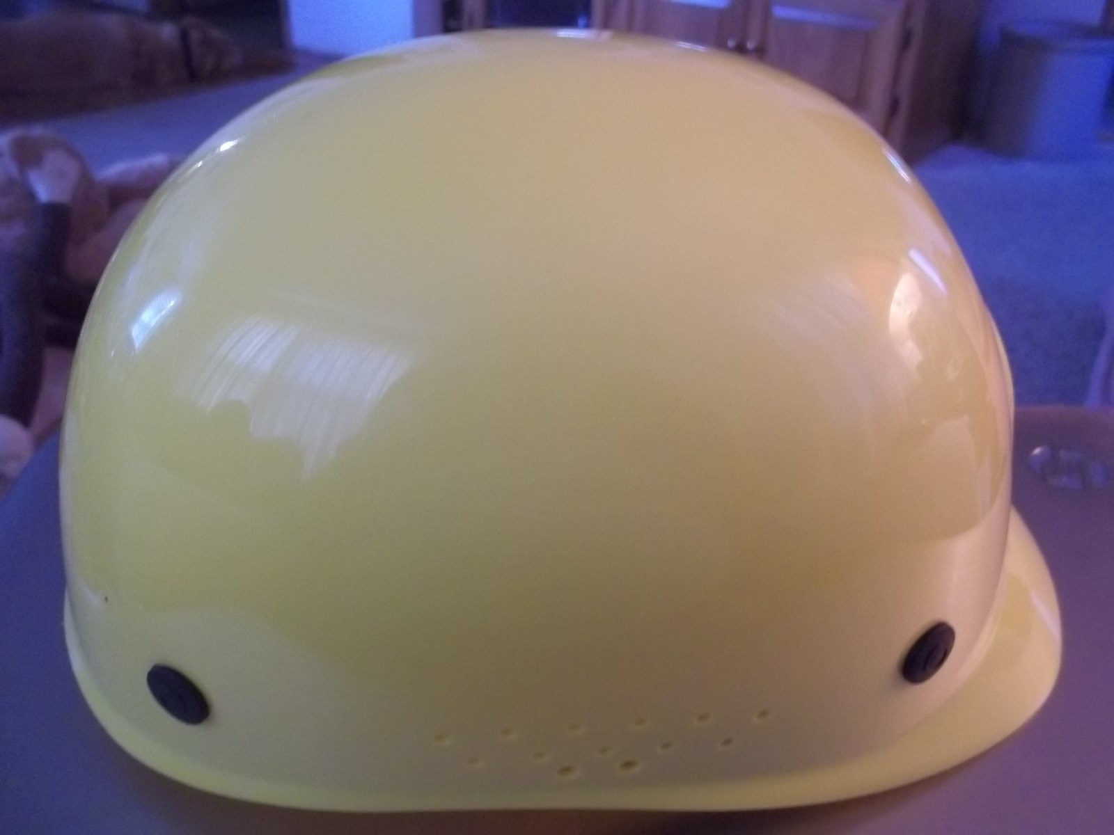 Childs Size John Deere Plastic Construction Hard Hat Safety Helmet