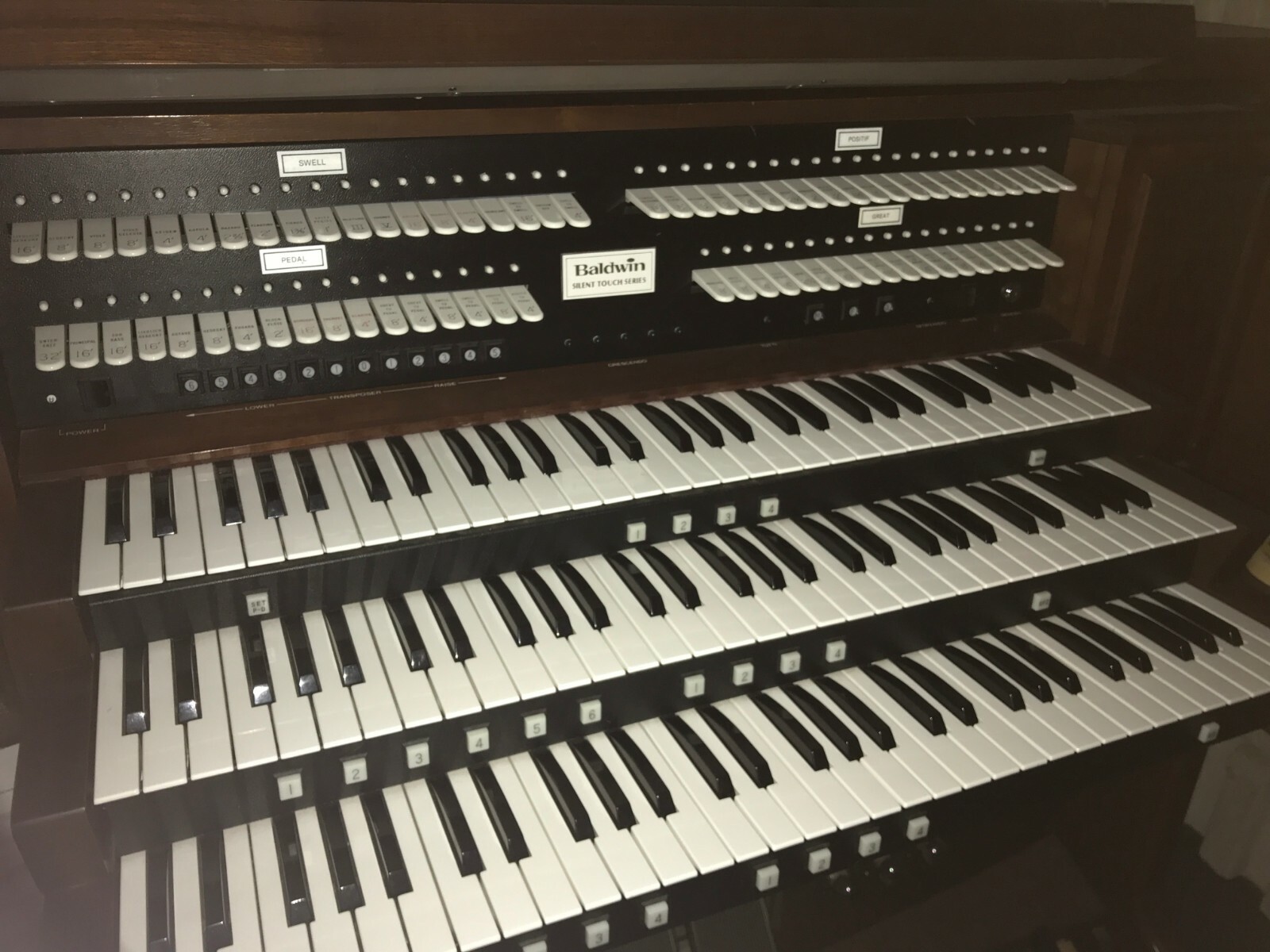 Baldwin 645 Electric Organ