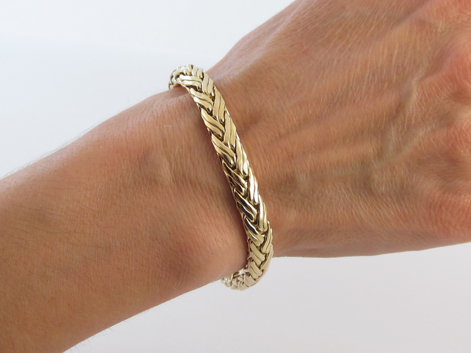 14k Yellow Gold Byzantine Toggle Clasp Sapphire Bracelet 7 1/2