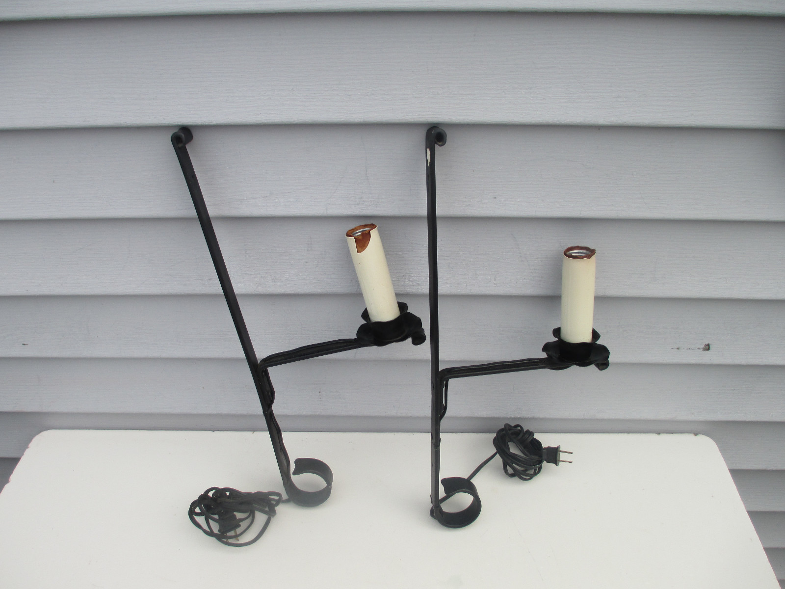 2 Vintage Black Wrought Iron Wall Sconce Lamps