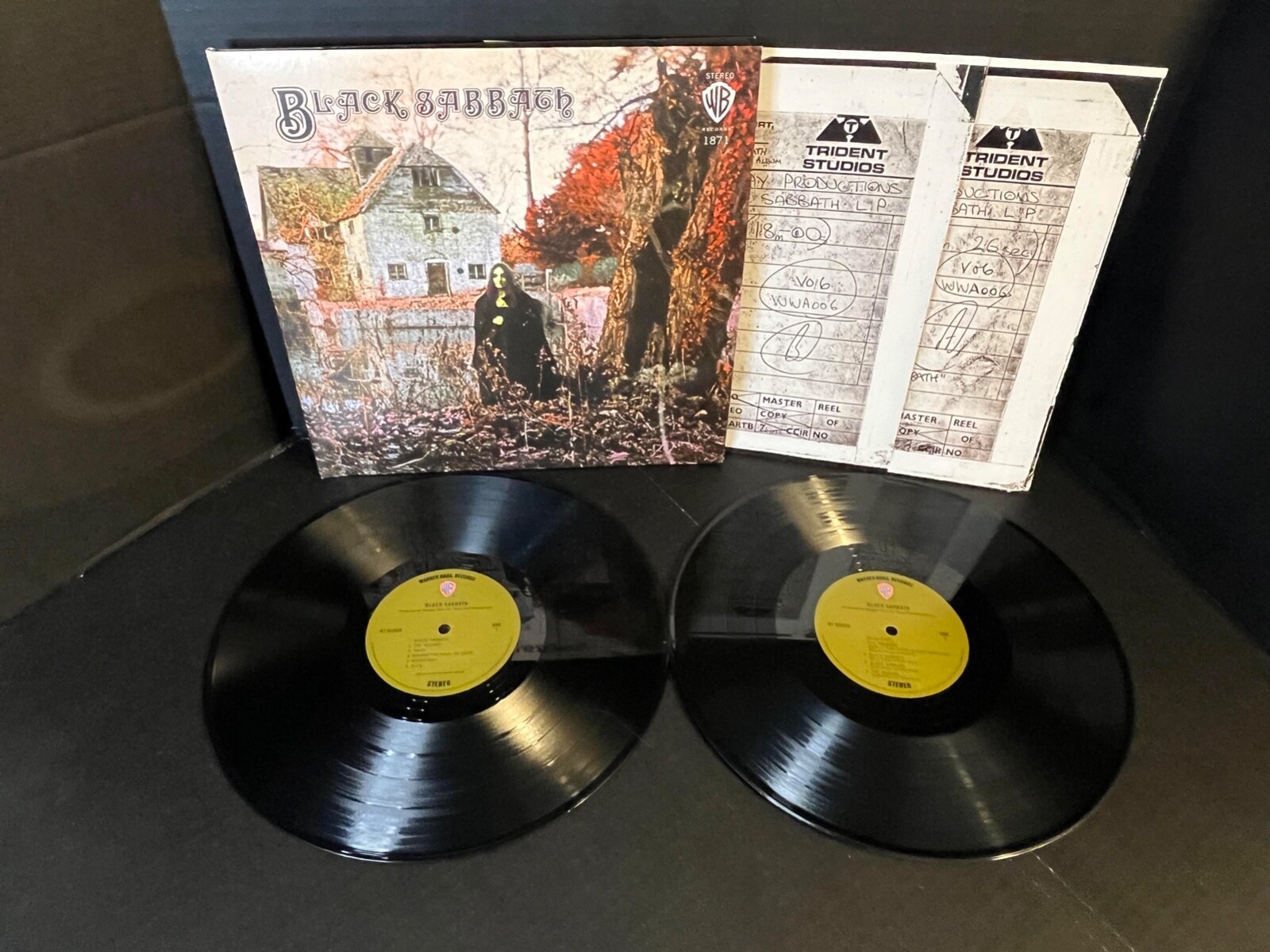 BLACK SABBATH DEBUT ALBUM 2 LP SET BLACK VINYLS GATEFOLD | eBay