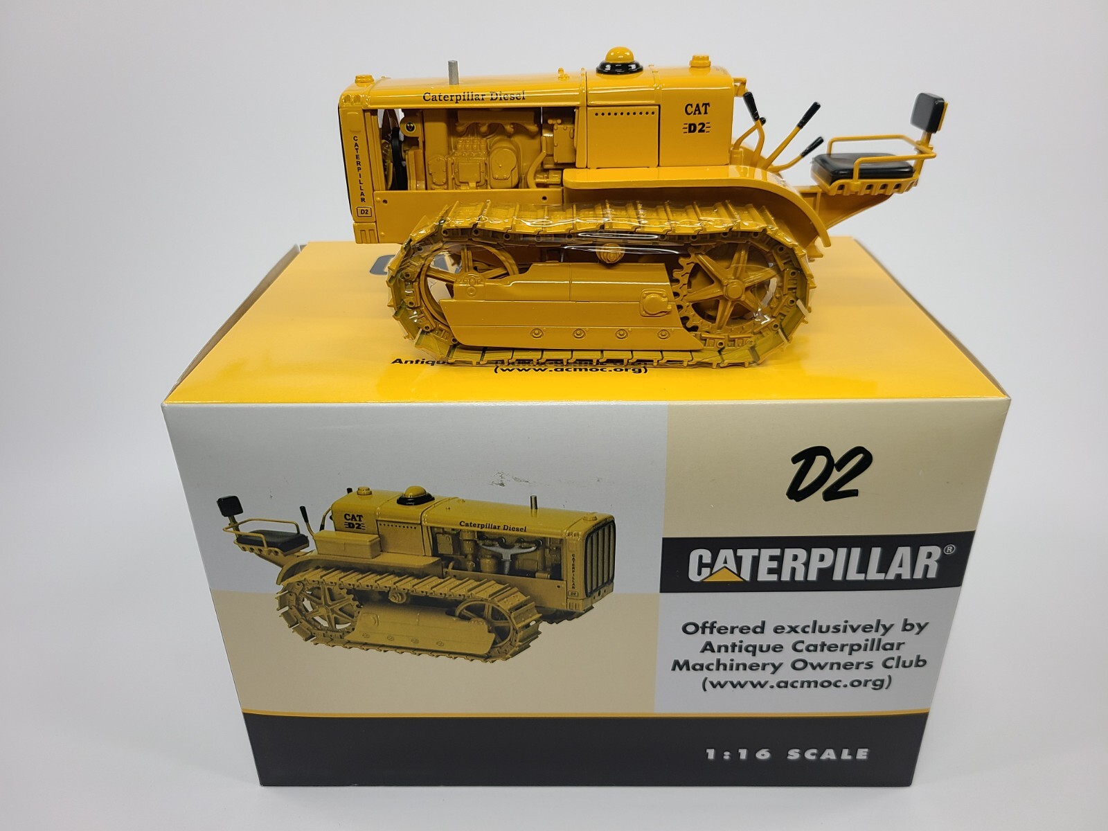 【Cat D11R トラック】 黄色 未開封 トラクター コレクター Cat D11R トラック】 黄色 未開封 トラクター コレクター - メルカリ