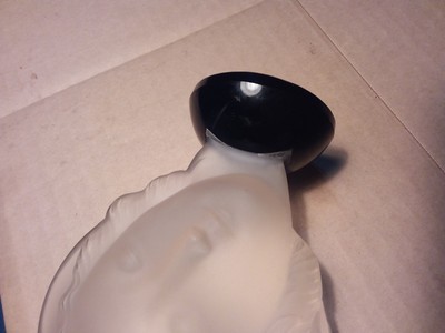 ART GLASS SCULPTURE OF VIRGIN MARY  - MADE IN CZECHOSLOVAKIA- 5 3/4 INCHES