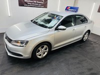2011 11 VOLKSWAGEN JETTA 1.6 TDI SE BLUEMOTION TECH SALOON MANUAL £20 TAX SMART