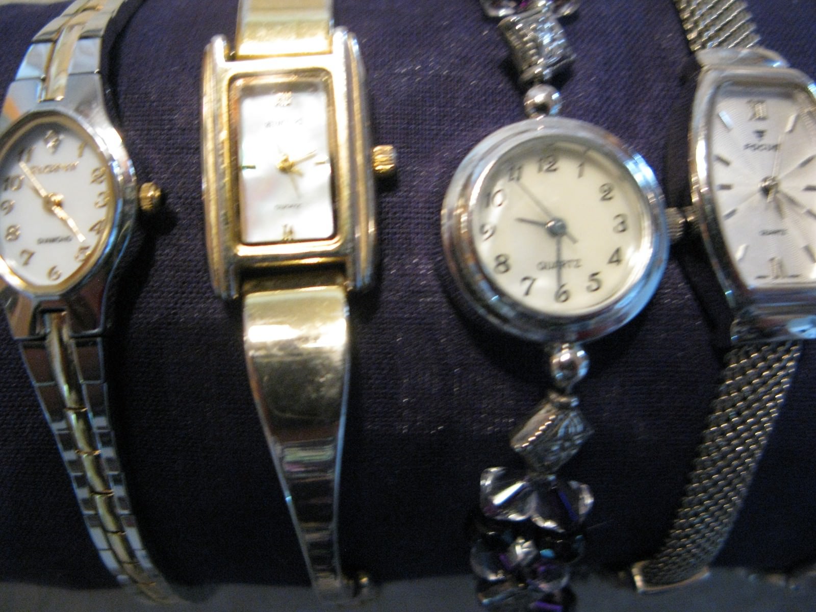 Ladies Watches  Lot of 19  Bulova  Timex  Benrus  Pulsar Suisse