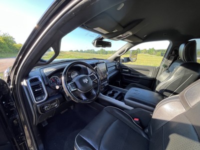 image 8 of interior