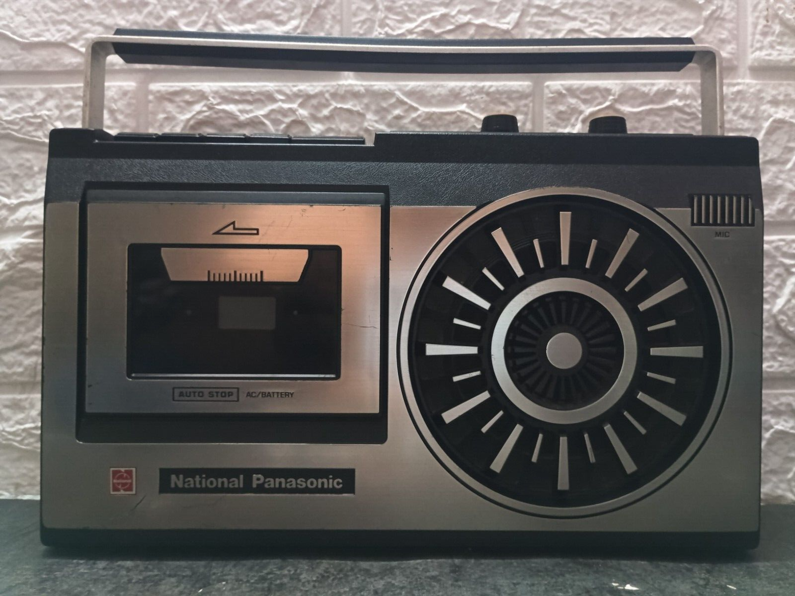 National Panasonic RQ 2157 Tape recorder Player new belt