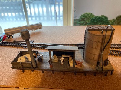 Early Diesel Engine Service Facility Weathered and Detailed. HO