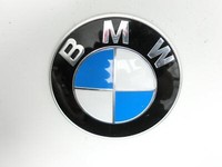 BMW F11 520d 10-13 Emblem Logo BMW F11 520d 10-13 18.05.2012 7057794 51147057794 7057794-05 20000262 gebraucht Vorschau 4