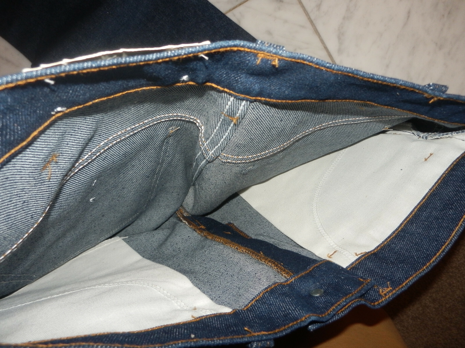 LEVI'S VINTAGE BIG BELL BOTTOM ORANGE TAB 684 MEN'S BLUE 70'S JEANS 34 X 31 NEW