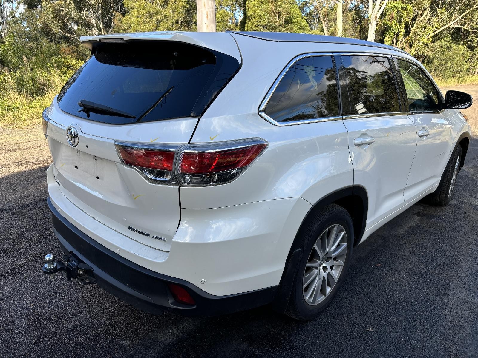 2015 Toyota Kluger BONNET GSU50/GSU55 12/13-02/21 13 14 15 16 17 18 19 20 21 image 4