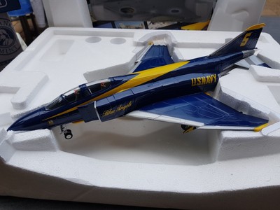 1//200 Herpa US Navy Blue Angels McDonnell Douglas F-4J Phantom II 556415