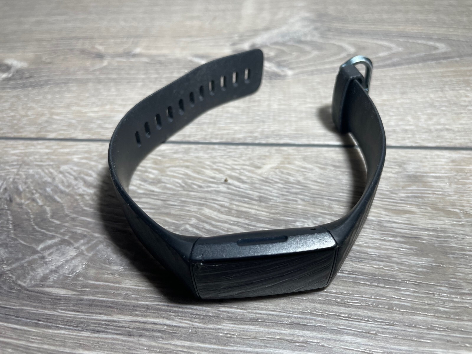 Fitbit Charge 4 Fitness Tracker GPS Heart Rate Large CRACKED