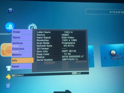 Epson Powerlite Home Cinema 3010 HD LCD projector + 2 3D glasses