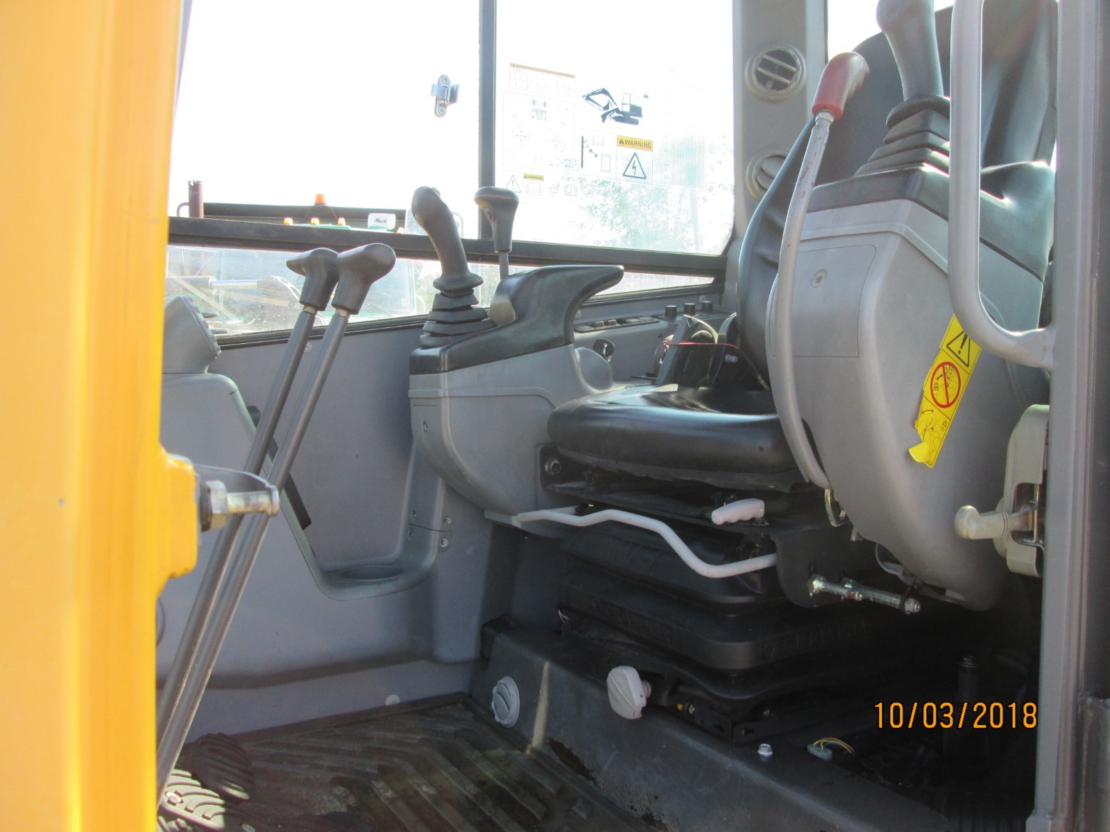 2013 VOLVO ECR88 COMPACT EXCAVATOR RUBBER TRACKS