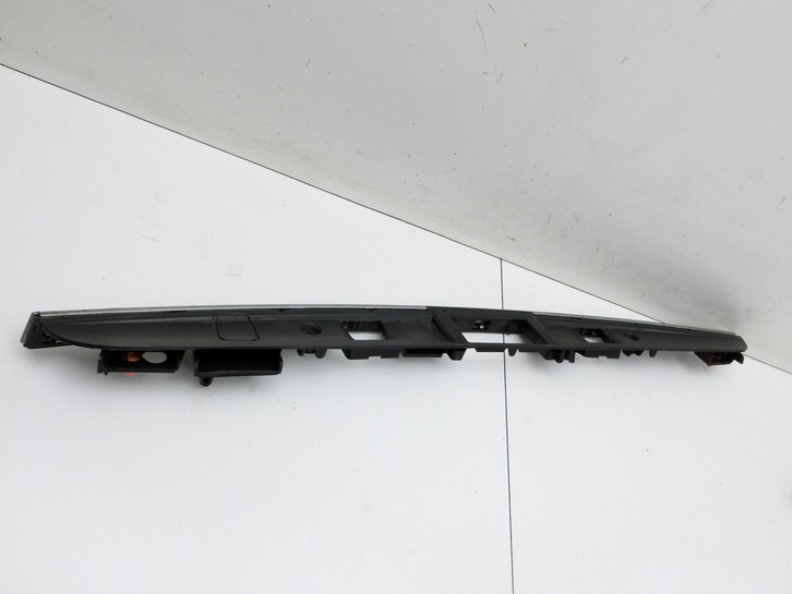 Mercedes W204 S204 C250 07-14 Kombi Blende Griffleiste für Heckklappe Mercedes W204 S204 C250 07-14 29.08.2013... Vorschau 3
