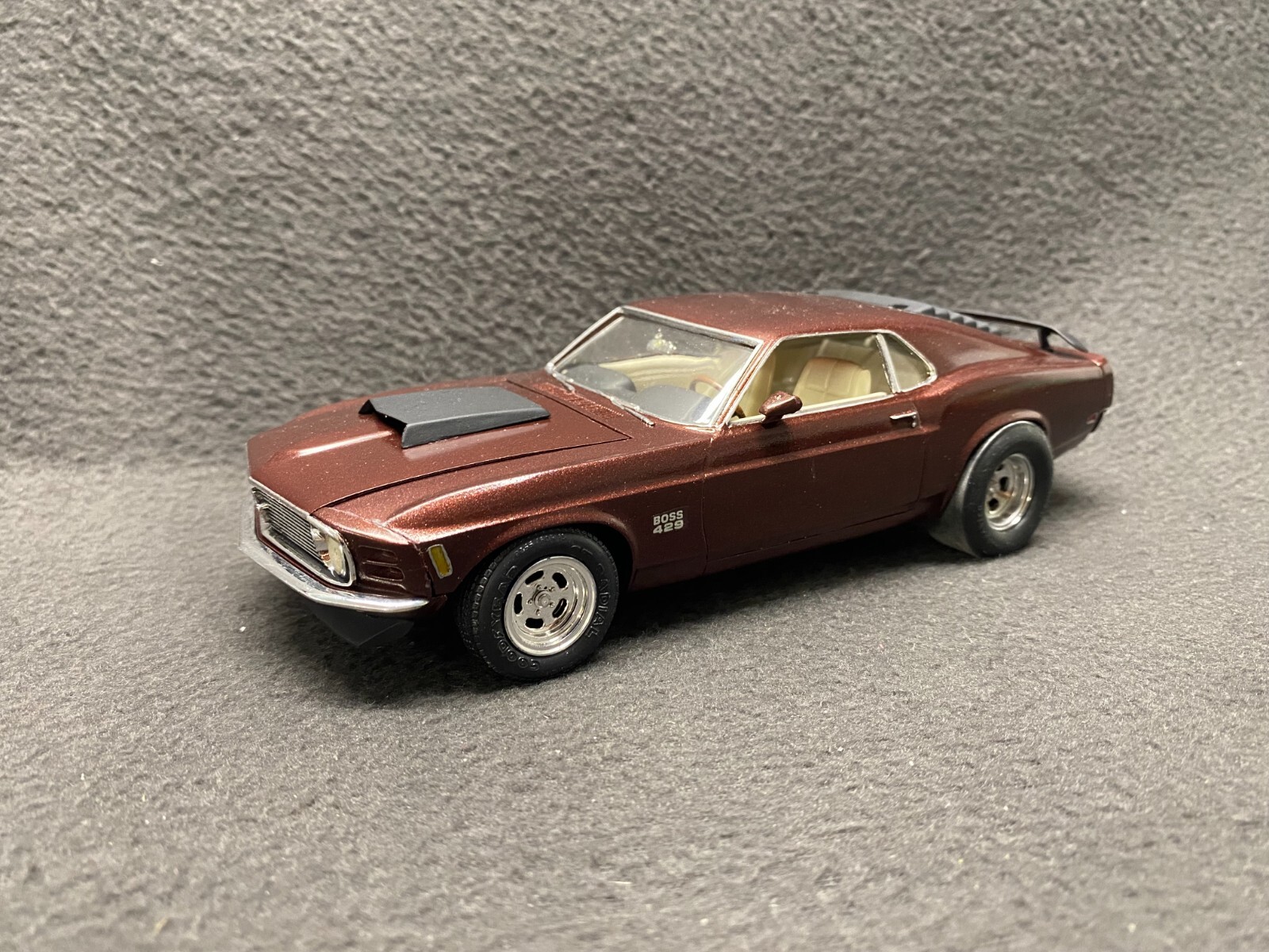 70 Ford Mustang Boss 429 Pro Built Model 1/24 Foil Detailed