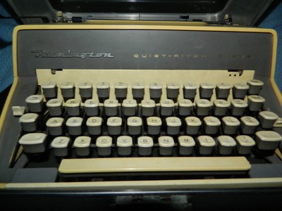 Classic Remington Manual Typewriter # Quiet Riter Eleven with Carrying Case