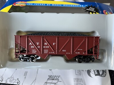 Athearn Item No 70787 Santa Fe 34  2 Bay Composite Hopper #180619