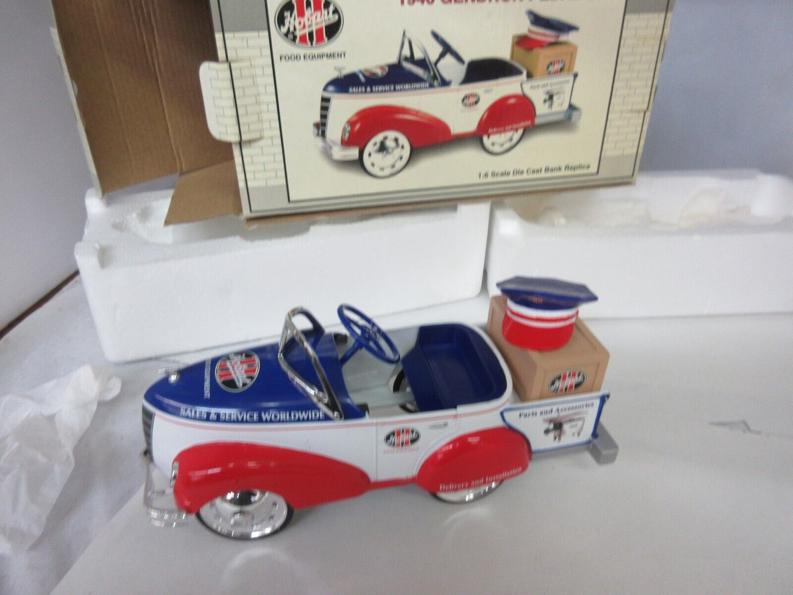 VINTAGE 1/6 HOBART 1940 GENFRON PEDAL CAR BANK W/BOX DIE VINTAGE 1/6 HOBART 1940 GENFRON PEDAL CAR BANK W/BOX DIE