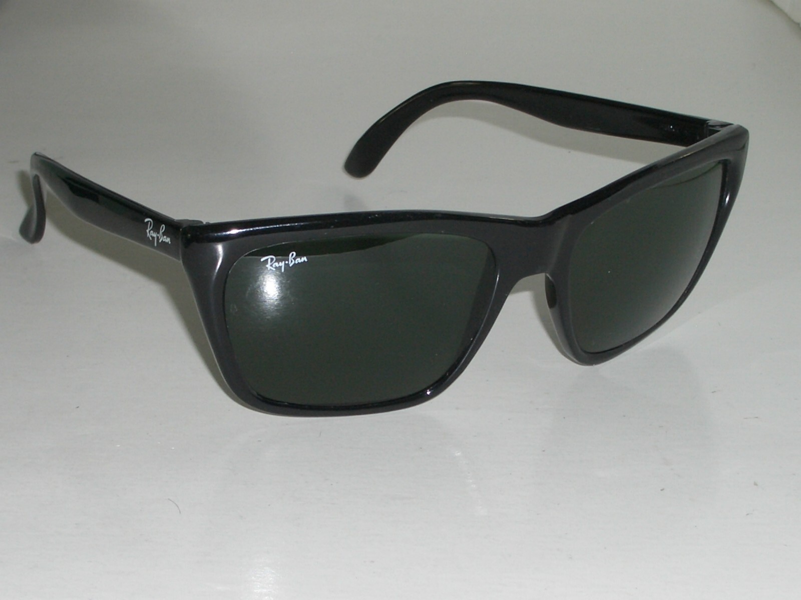 56mm BAUSCH & LOMB RAY-BAN FRANCE BLACK G15 UV CATS 3000 SKI