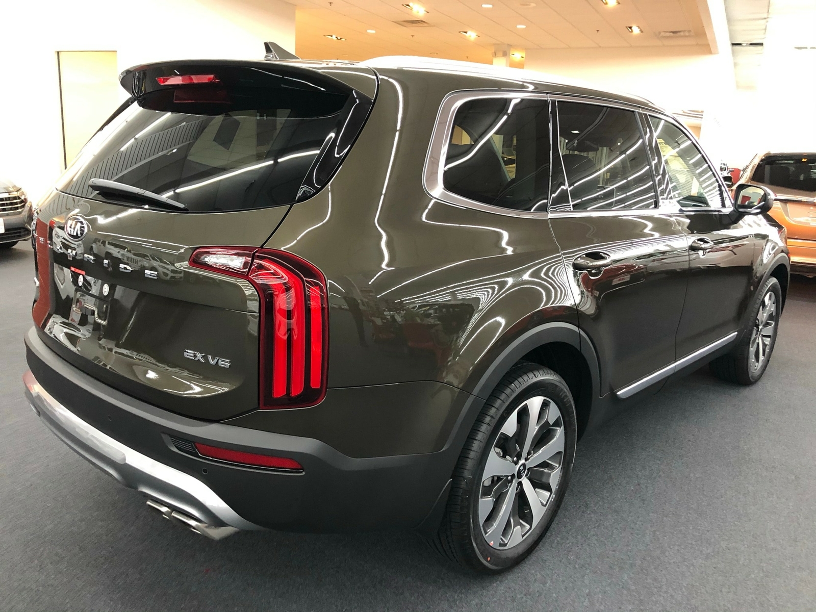 2021 Kia Telluride Ex 39 Miles Dark Moss Suv V6 Cyl Automatic New Kia Telluride for sale in