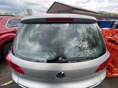12 13 14 15 16 17 18 VW TIGUAN Back Glass/window