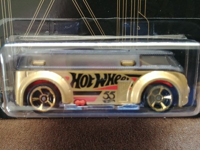 絶賛商品 ホットウィール パール＆クローム チェイス フォルクスワーゲ