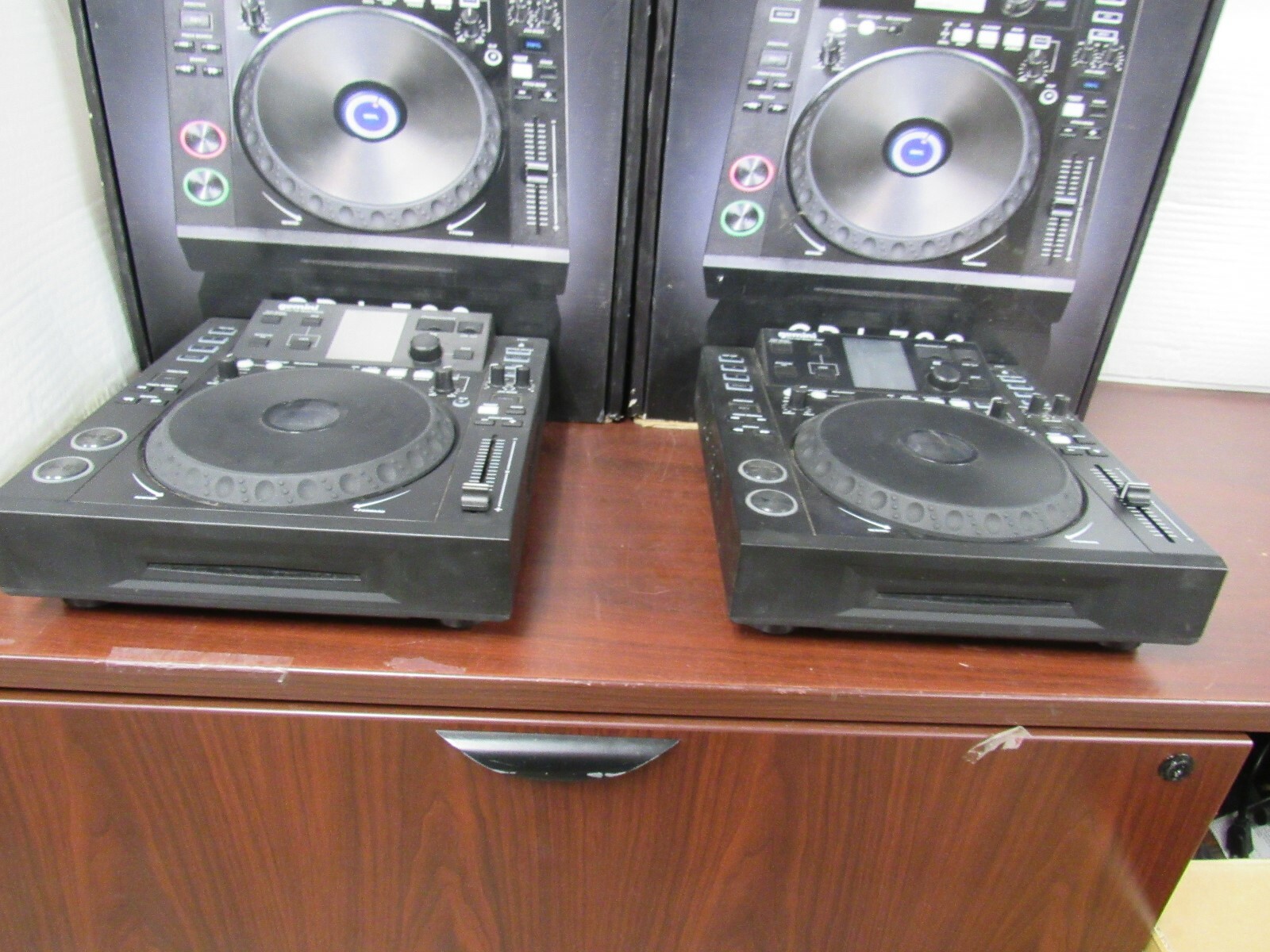 2 Gemini CDJ-700 DJ Controller with power cord [18e]