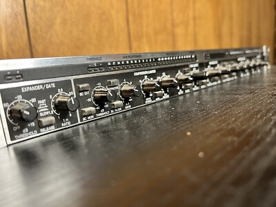 Behringer Composer PRO Model MDX2200 Dynamic Processor