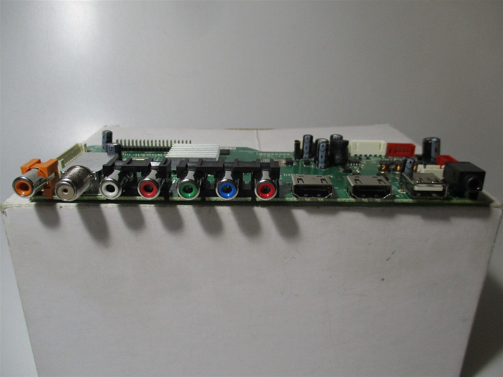 RCA (39RE010C878LNA0-N1) Main PCB I/O Video Board (Not Working - Parts Only)