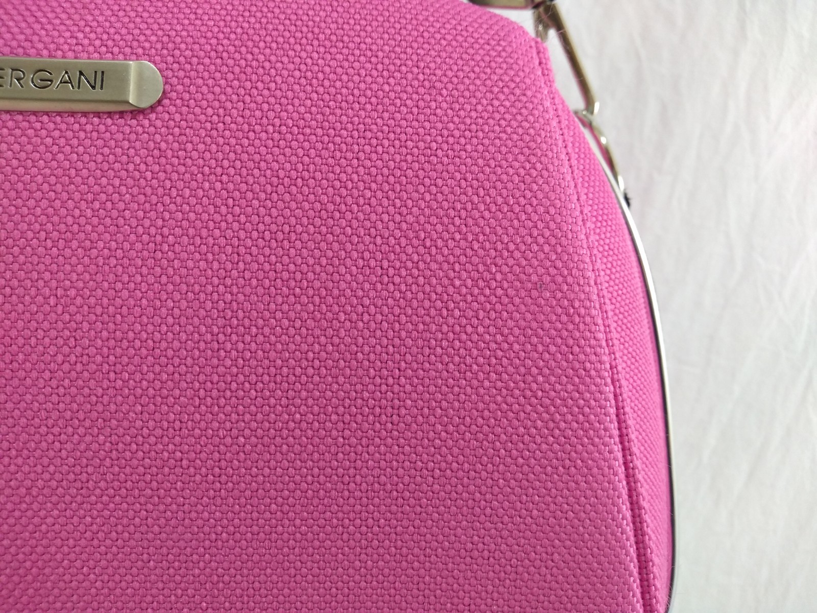Luca Vergani Make-up Cosmetic Toiletries Travel Case Hard Pink w/ Large Strap