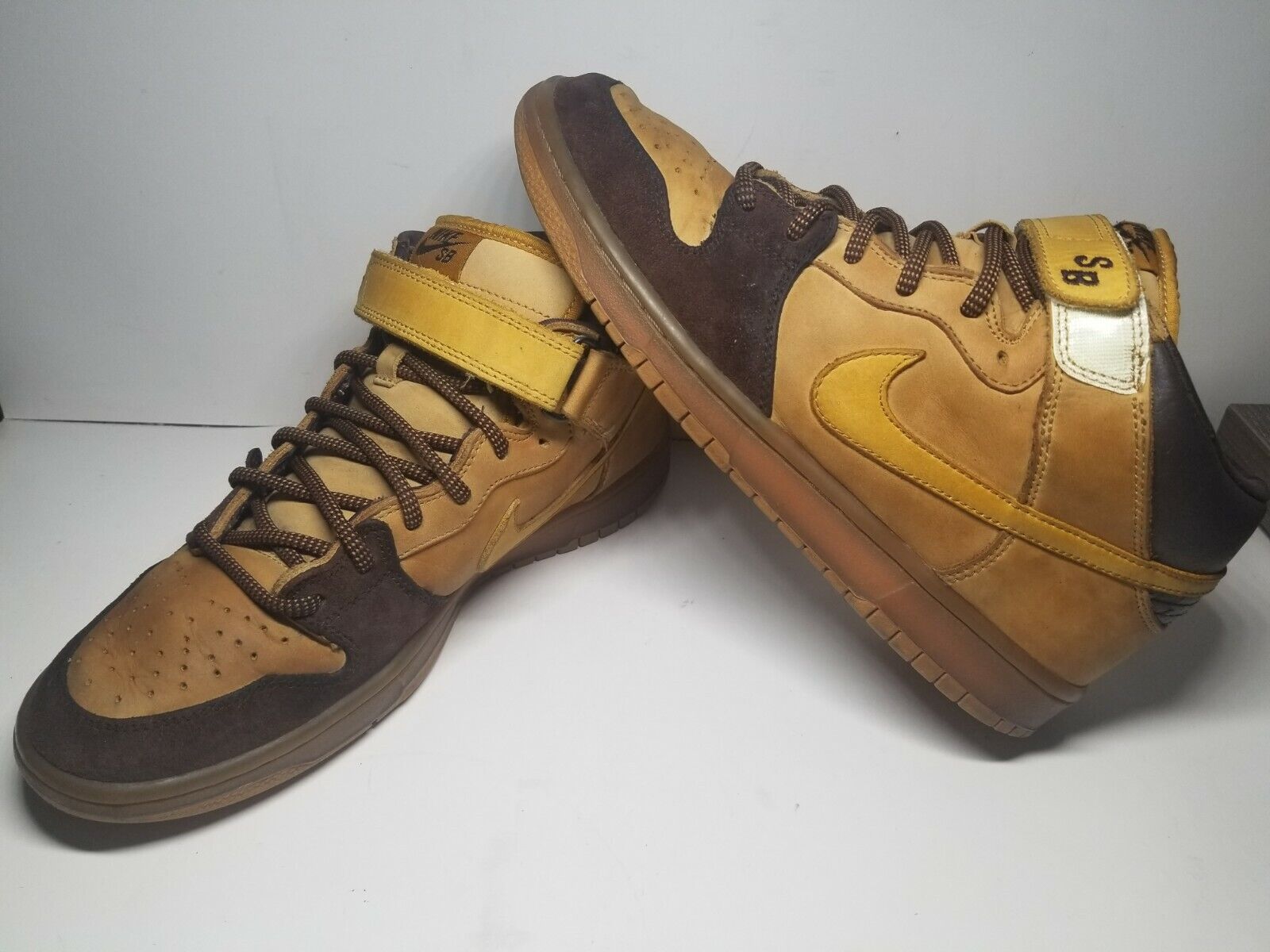 NIKE SB DUNK MID 'WHEAT/BRONZE' SIZE 10 (314383-771) *2006 NIKE SB DUNK MID 'WHEAT/BRONZE' SIZE 10 (314383-771) *2006