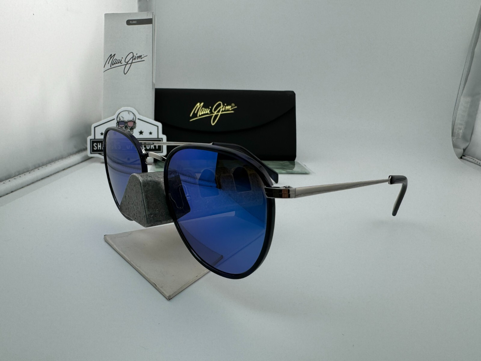 Pre-owned Maui Jim Noni Mj 854-03 Navy Silver With Blue Hawaii Polarized Sunglasses