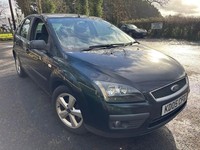 2005 Ford Focus 1.6 Zetec 5dr Auto [Climate Pack] HATCHBACK Petrol Automatic