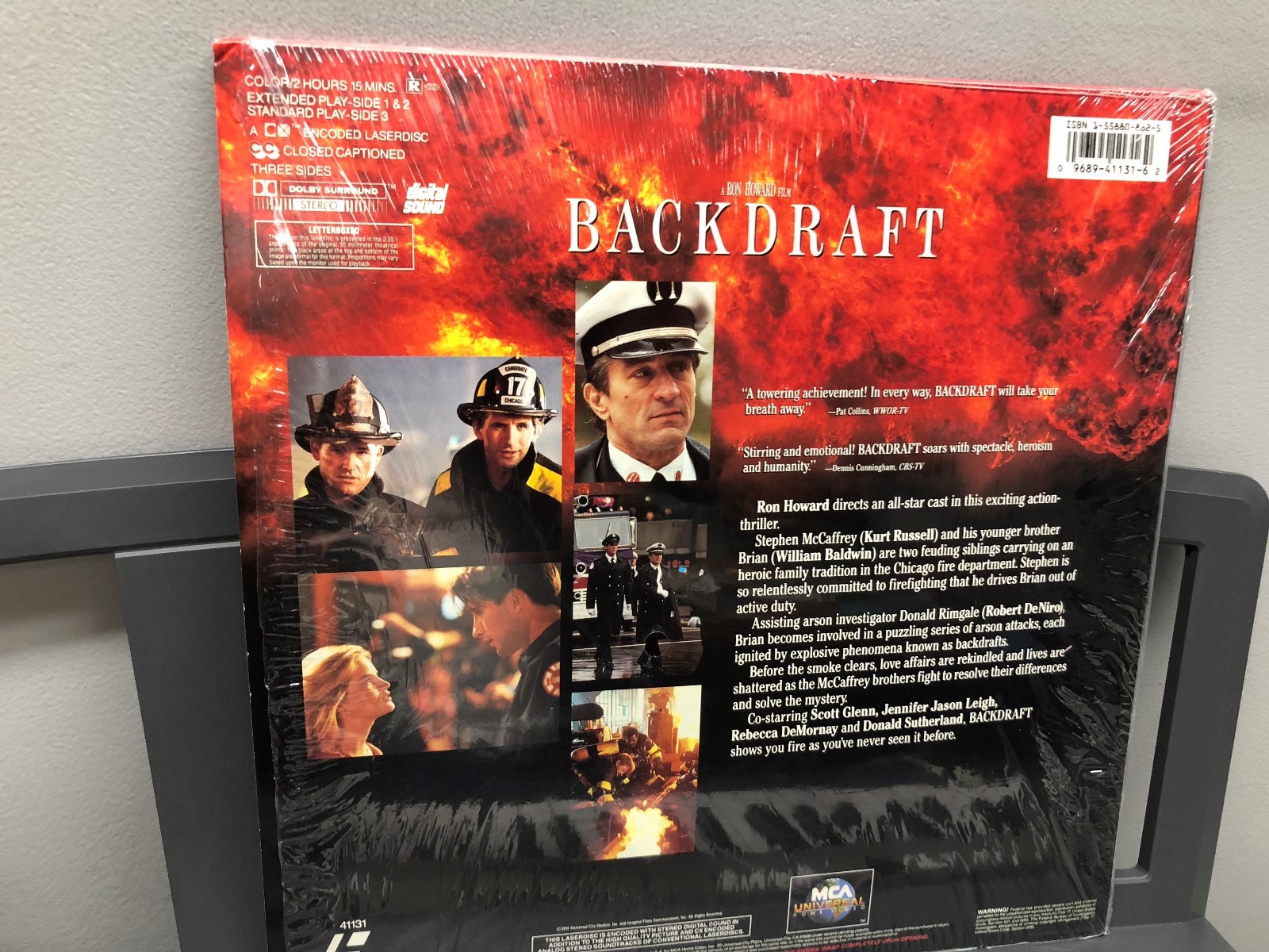 BACKDRAFT Laserdisc Kurt Russell Robert DeNiro Donald Sutherland MCA Universal