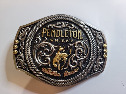 Pendleton ラグマット Nike N7 Seven Generations Blanket | Pendleton