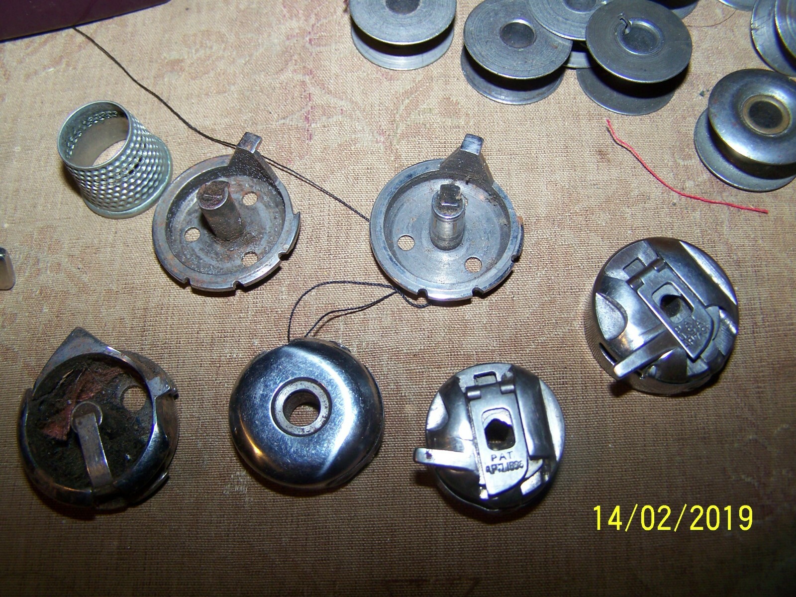 Group Lot Of Vintage Sewing Machine Bobbins & Attachments/Accessories