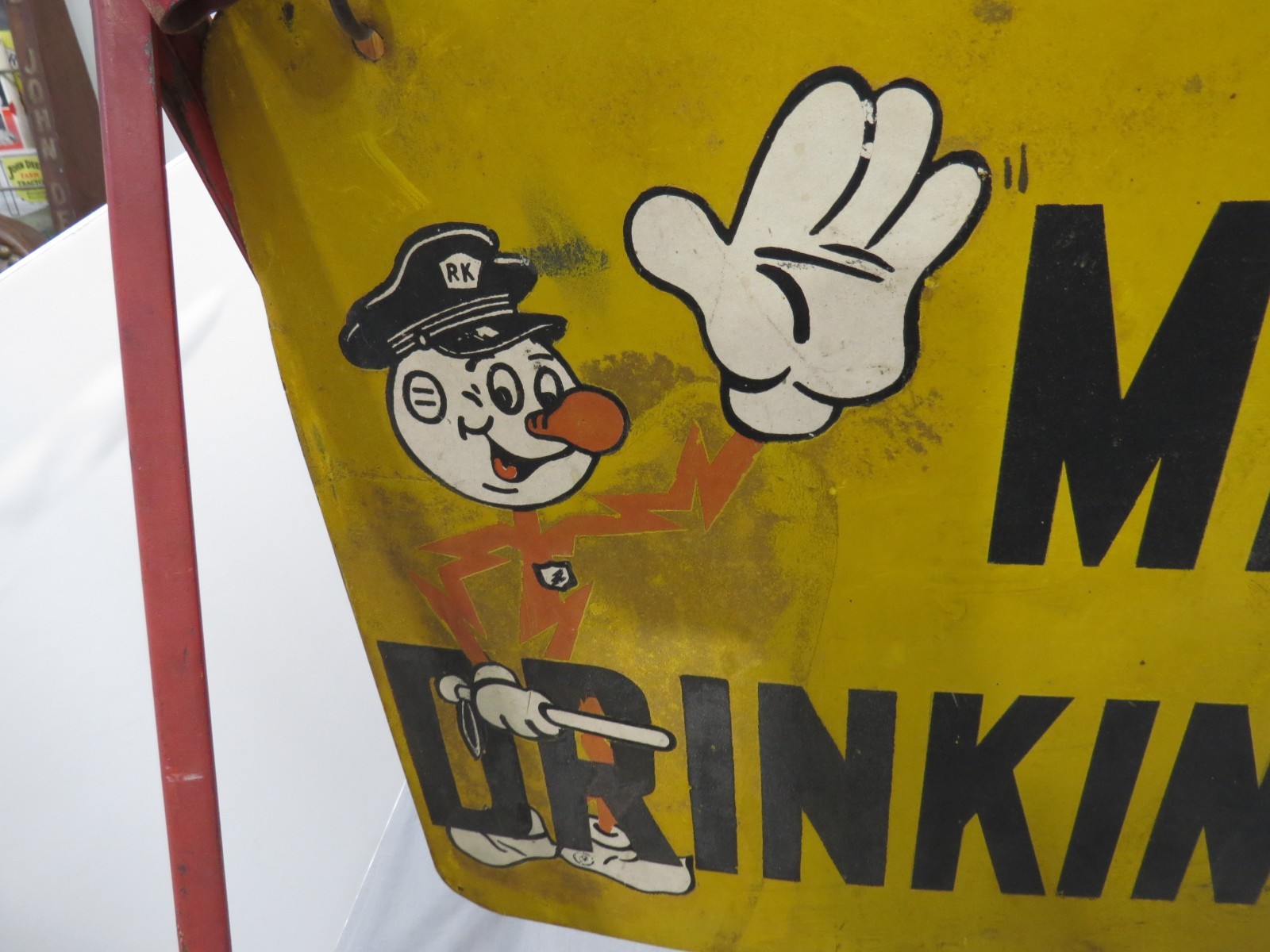 Reddy Kilowatt MAN COOKING MEN DRINKING Standing Sign SMALTZ Sand Paint Double