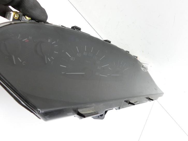 Toyota Previa Estima R3 00-05 3,0i 162KW Kombiinstrument Tacho Toyota Previa Estima R3 00-05 01.07.2000 83800-28800... Vorschau 4