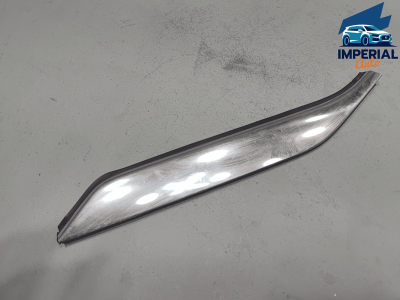 Used 2019-2025 Nissan Altima Rear Passenger Door Window Belt Molding Upper Part OEM