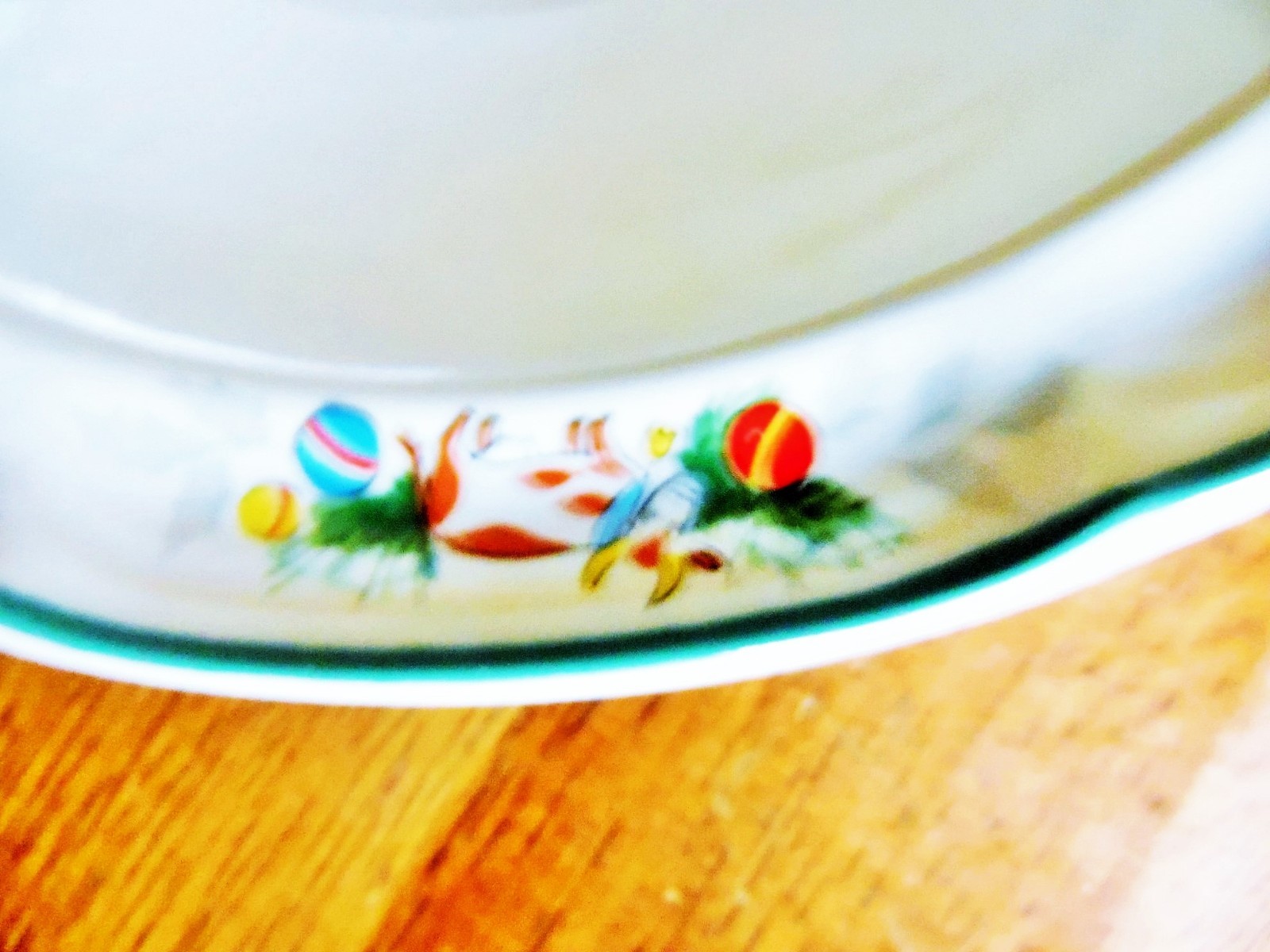 4 NEW OTHER INTERNATIONAL CHINA COUNTRY CHRISTMAS SOUP CEREAL BOWLS W/BOX