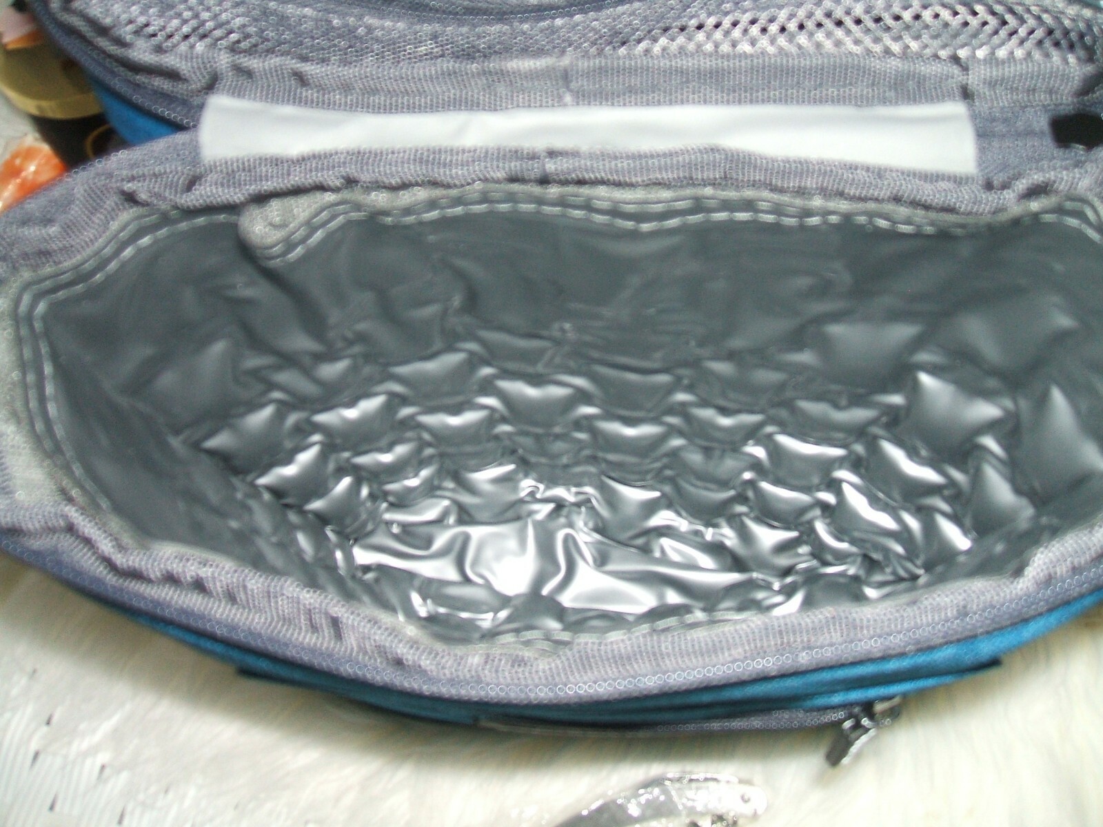 wine  bottle   bag, carrys  3  bottles  and   totally  insulated