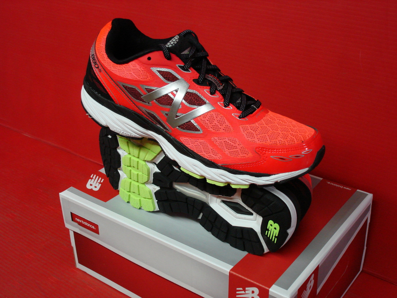 new balance m880 sy4