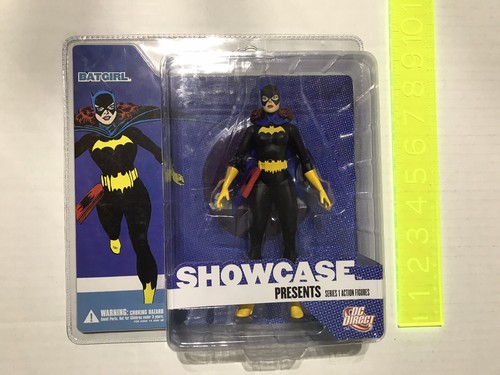 Showcase Presents Batgirl Series 1 - DC Direct - Factory