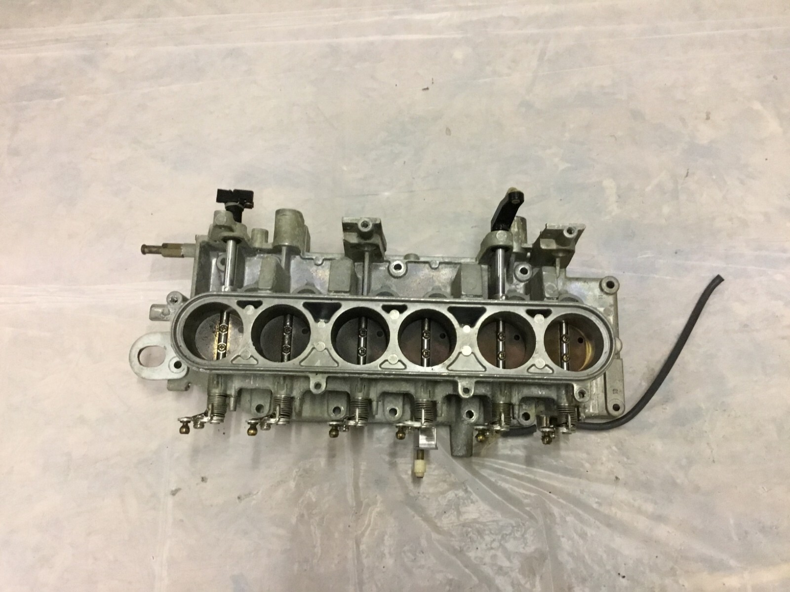 THROTTLE BODY YAMAHA 150-200 HP 2 STROKE HPDI 68F-13751-00 THROTTLE BODY YAMAHA 150-200 HP 2 STROKE HPDI 68F-13751-00