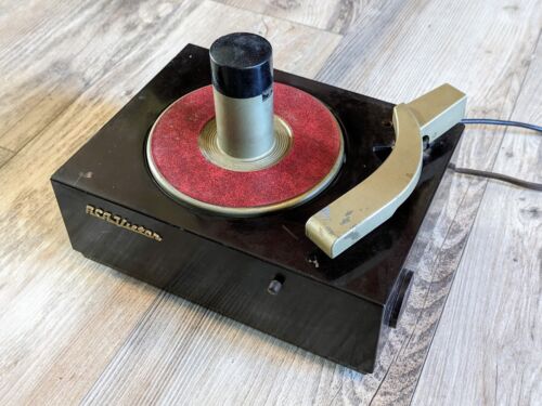 RCA Victor Model 45 J 45-J Record Player