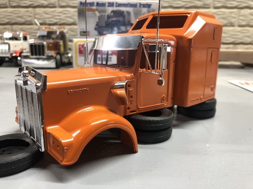 Model Truck E Ears-Fairings Kenworth Peterbilt 1/25 Scale